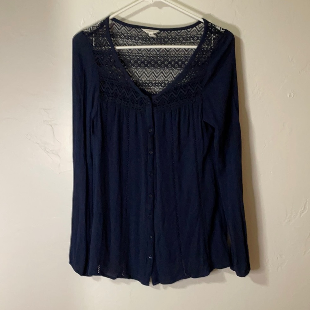 Aeropostale navy long sleeve button down blouse M